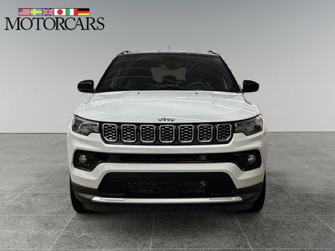 Used 2024 Jeep Compass Limited AWD/4WD image 8