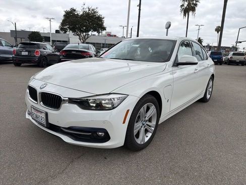 Used 2017 BMW 330e RWD image 3