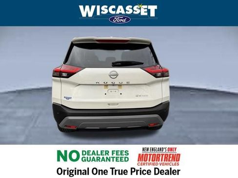 Used 2023 Nissan Rogue SV image 28