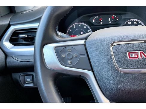 Used 2019 GMC Acadia SLE w/ Driver Alert Package I FWD image 11