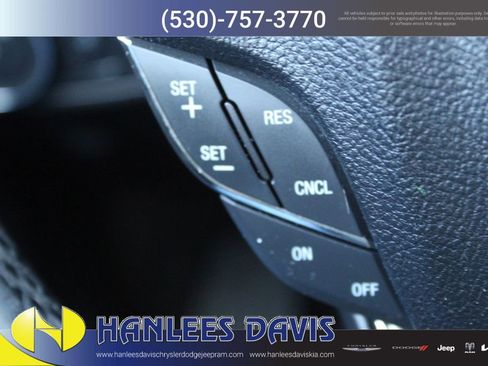 Used 2016 Lincoln MKC Select w/ Select Plus Package FWD image 29