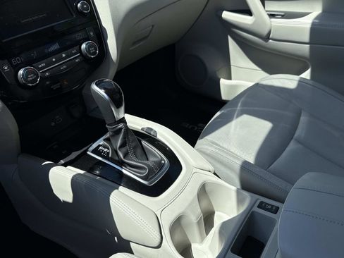 Used 2019 Nissan Rogue Sport SL w/ Premium Package AWD/4WD image 8