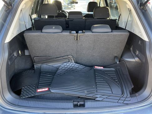 Used 2024 Volkswagen Tiguan S image 28