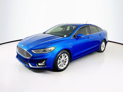 Used 2019 Ford Fusion Energi Titanium image 3