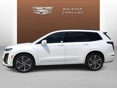 Certified 2025 Cadillac XT6 Sport w/ Technology Package AWD/4WD image 2