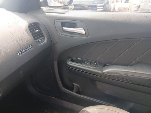 Used 2022 Dodge Charger SXT w/ Blacktop Package image 15