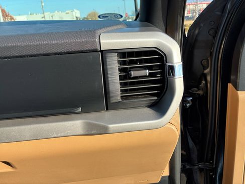 Used 2022 Ford F150 XLT image 54