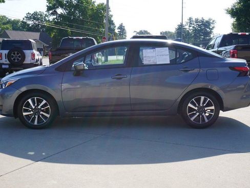 Used 2024 Nissan Versa SV FWD image 6