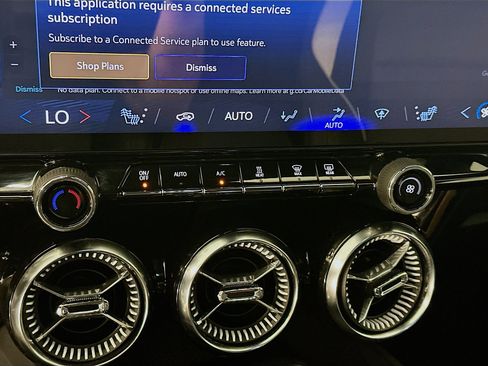 Used 2024 Chevrolet Blazer EV LT AWD/4WD image 24