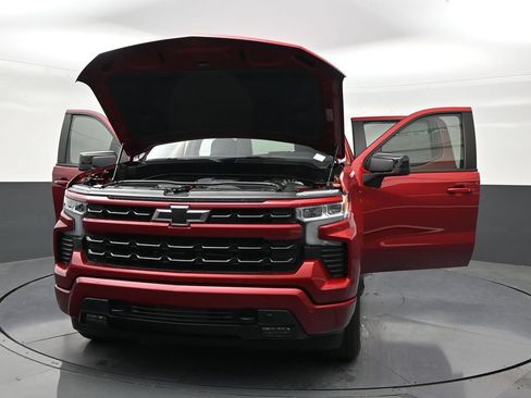 Used 2025 Chevrolet Silverado 1500 RST RWD image 33