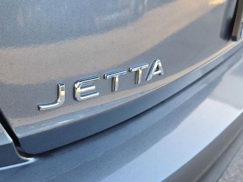 Used 2024 Volkswagen Jetta Sport image 20