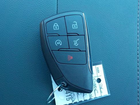 New 2026 GMC Terrain AT4 w/ Convenience Package III AWD/4WD image 45
