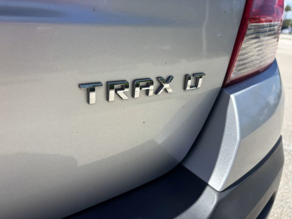 Used 2015 Chevrolet Trax LT w/ LT Plus Package FWD image 30