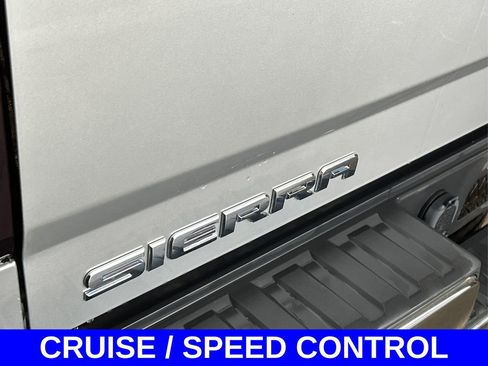 Used 2017 GMC Sierra 1500 SLE w/ SLE Value Package image 13