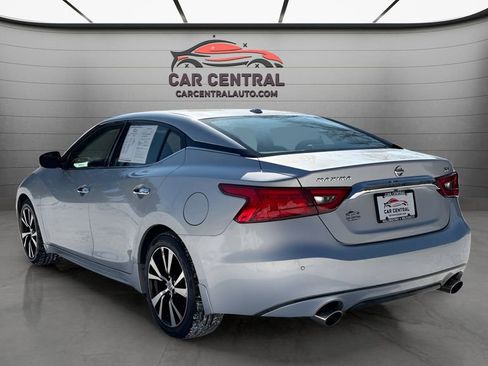 Used 2018 Nissan Maxima 3.5 SV image 3