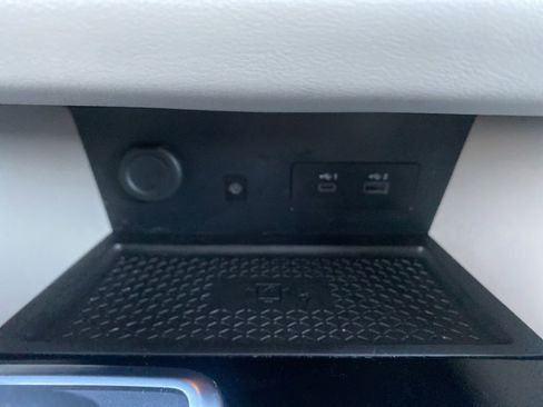 Used 2024 Nissan Pathfinder SL image 26