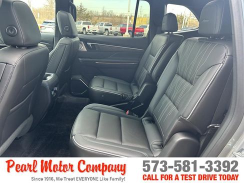 New 2026 Buick Enclave Avenir w/ Super Cruise Package AWD/4WD image 22