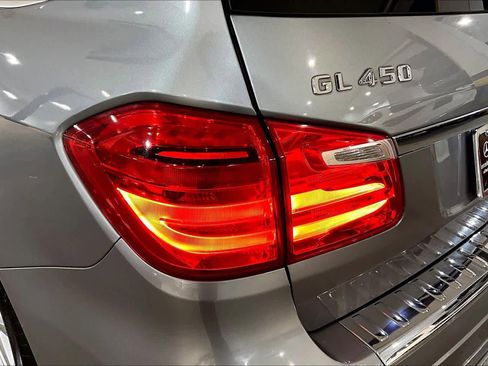 Used 2016 Mercedes-Benz GL 450 4MATIC image 28