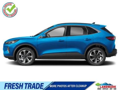 Used 2023 Ford Escape Platinum AWD/4WD image 1
