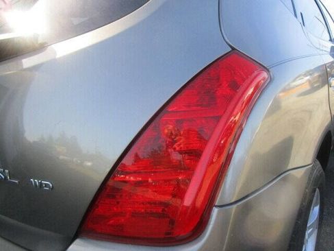 Used 2003 Nissan Murano SL image 32