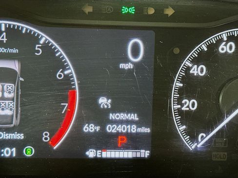 Used 2025 Honda CR-V LX image 19