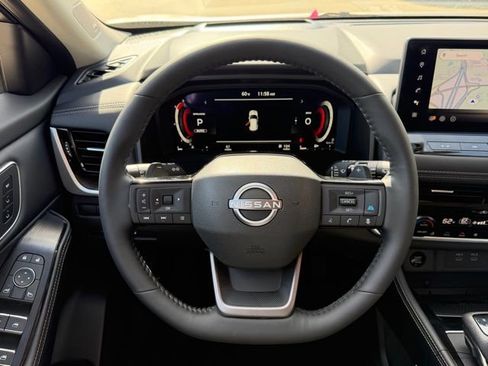 New 2026 Nissan Rogue Platinum w/ Platinum Premium Package image 18