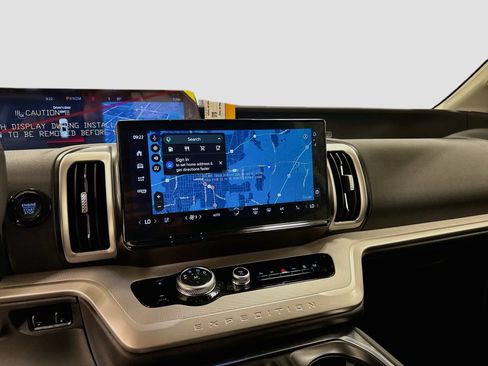 New 2027 Ford Expedition Active RWD image 12
