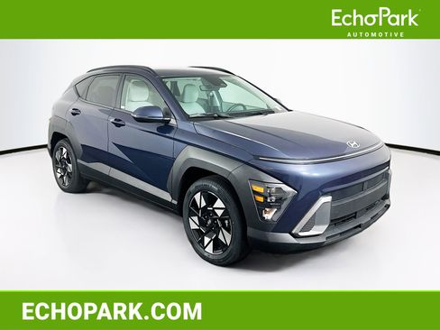 Used 2025 Hyundai Kona SEL image 1