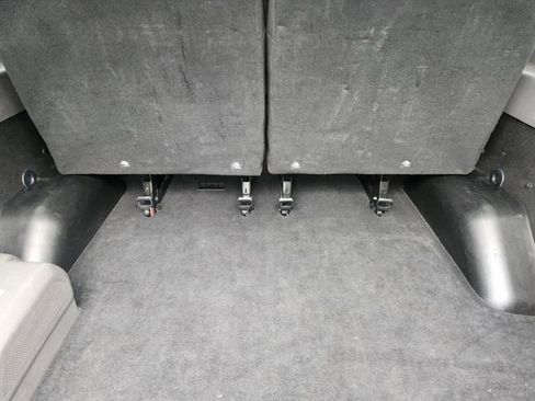 Used 2023 Ford Transit 350 XLT image 35