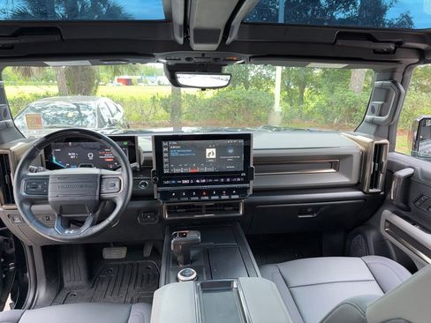 Used 2024 GMC Hummer EV 3X w/ Extreme Off-Road Package AWD/4WD image 20