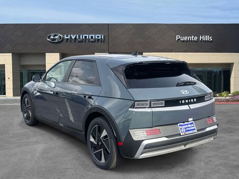 New 2026 Hyundai Ioniq 5 SEL image 4