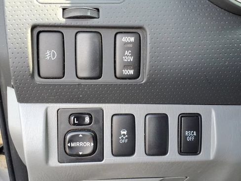 Used 2014 Toyota Tacoma 4x4 Double Cab image 7