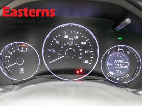 Used 2022 Honda HR-V LX image 17