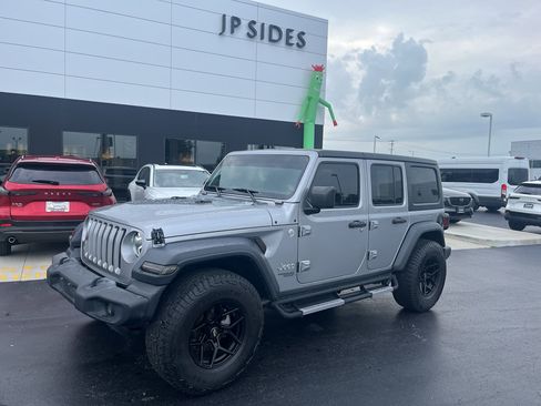 Used 2020 Jeep Wrangler Unlimited Sport S AWD/4WD image 1