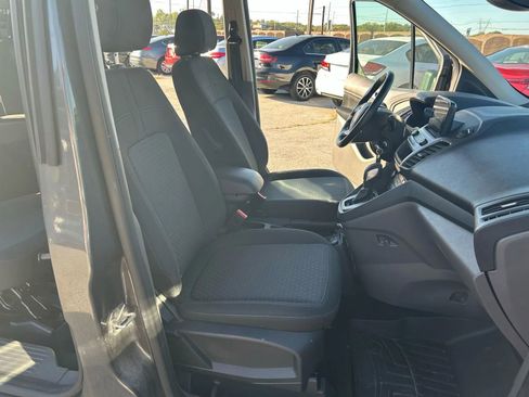 Used 2020 Ford Transit Connect XLT image 14
