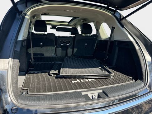 Used 2023 Acura MDX FWD w/ Technology Package image 11