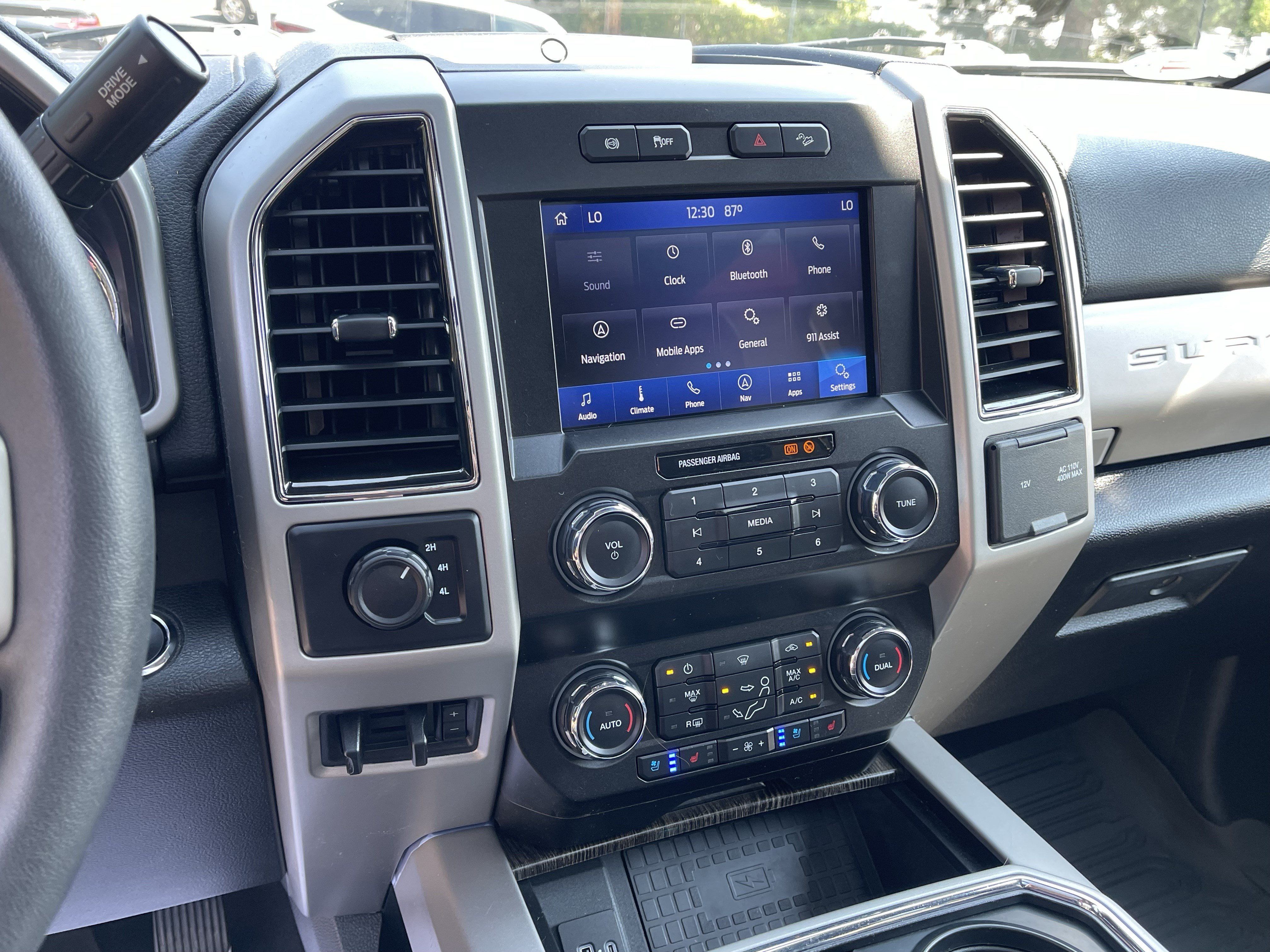 Used 2021 Ford F350 Lariat w/ Lariat Ultimate Package AWD/4WD image 24