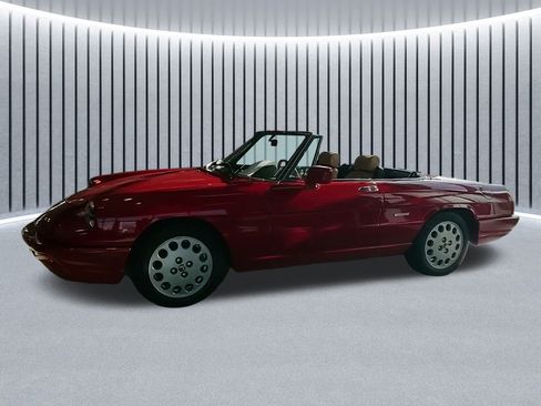 Used 1991 Alfa Romeo Spider Veloce RWD image 10