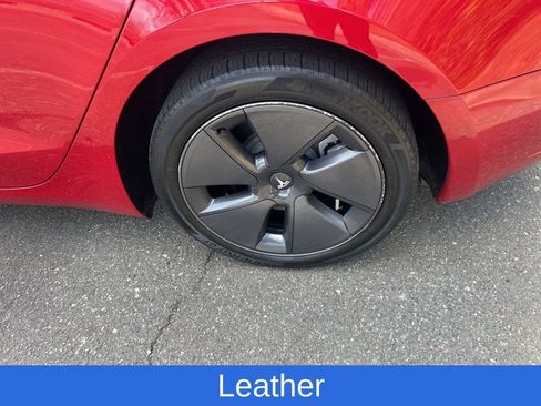 Used 2022 Tesla Model 3 image 4