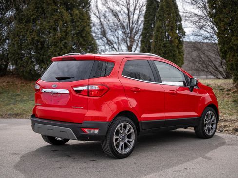 Used 2021 Ford EcoSport Titanium image 5