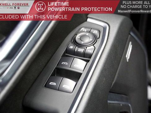 Used 2024 Chevrolet Silverado 2500 LTZ w/ LTZ Convenience Package image 27