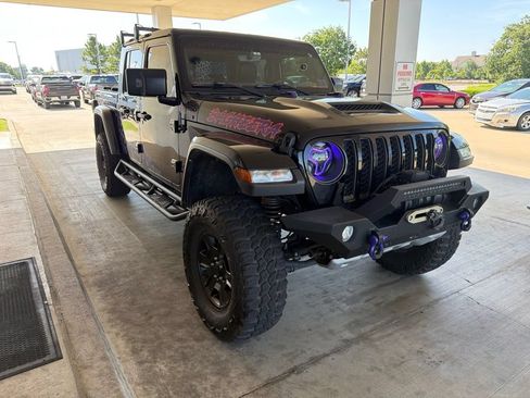 Used 2022 Jeep Gladiator Mojave w/ Cold Weather Group AWD/4WD image 3