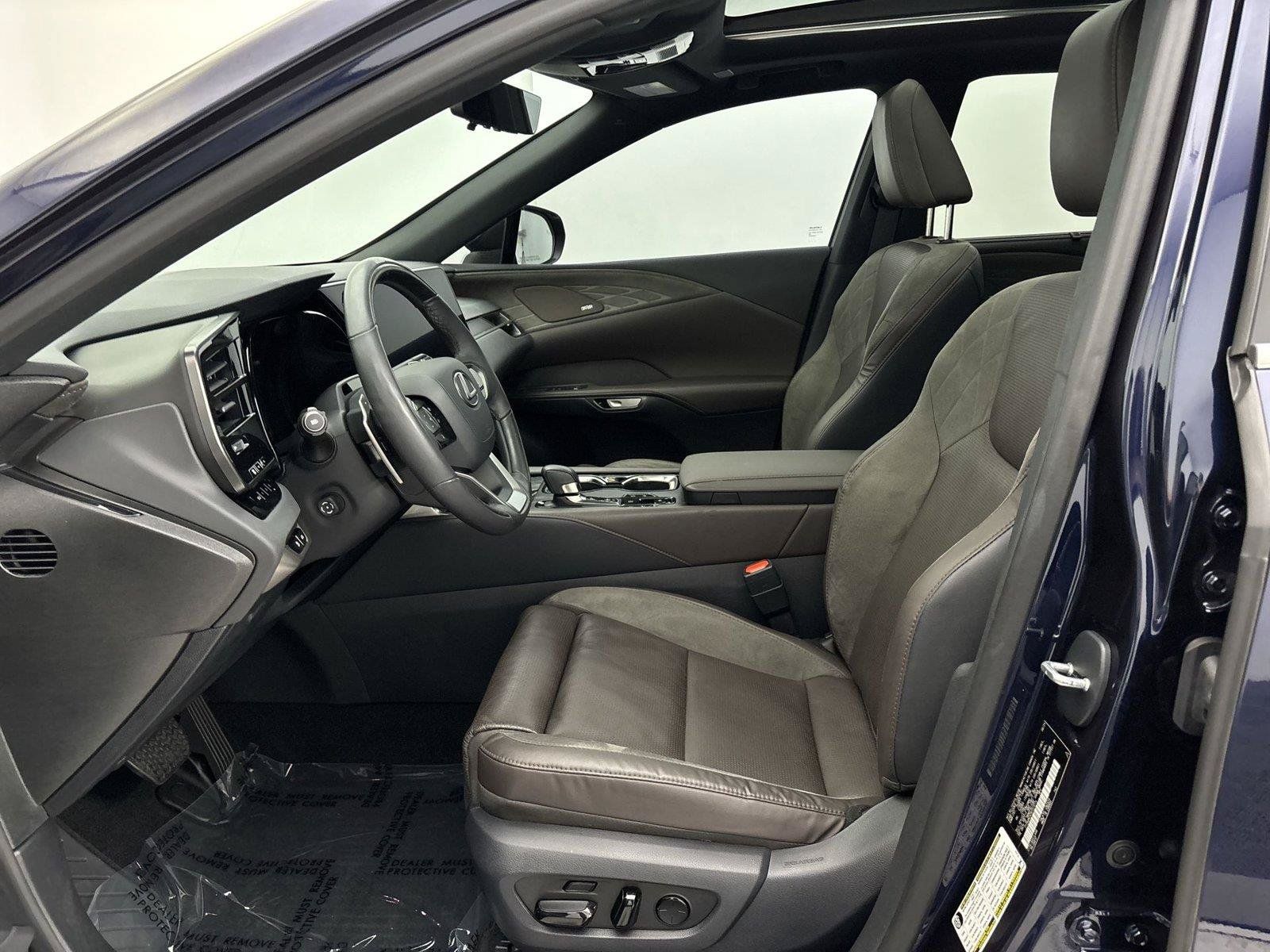 Used 2024 Lexus RX 350 AWD w/ Convenience Package image 25