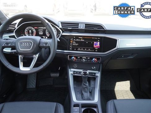 Used 2025 Audi Q3 2.0T Premium Plus image 14