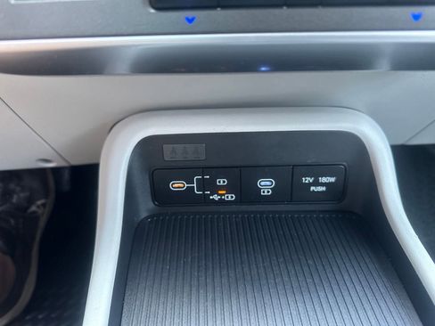Used 2024 Hyundai Kona SEL FWD image 33
