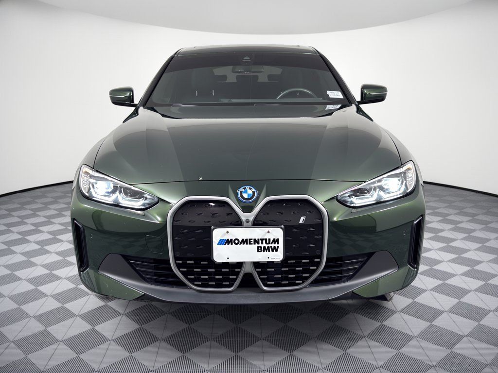 Used 2023 BMW i4 eDrive35 w/ Premium Package RWD image 6