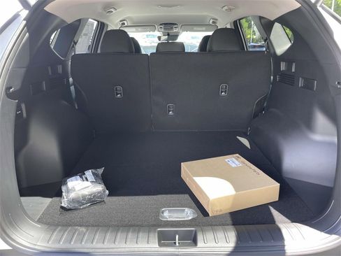 New 2025 Hyundai Tucson SEL image 11