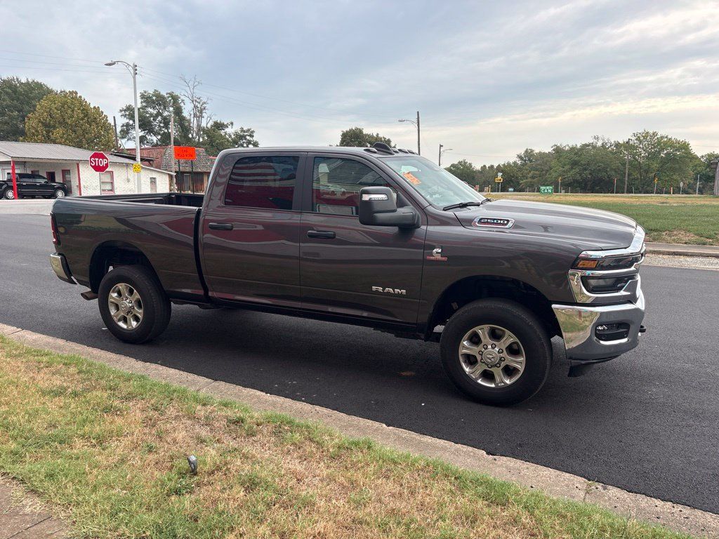 Used 2025 RAM 2500 Big Horn AWD/4WD image 7