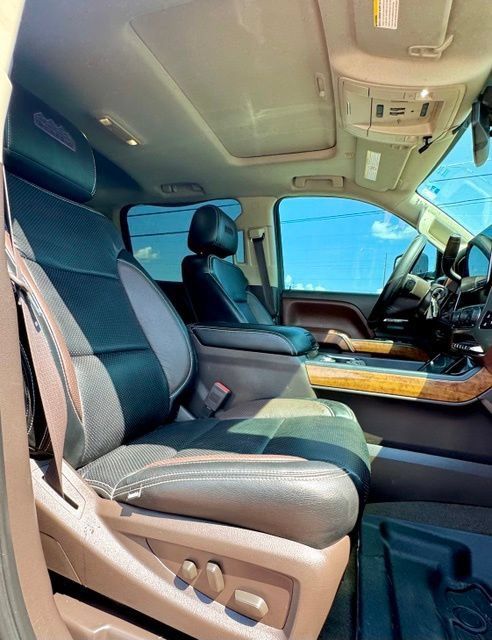 Used 2016 Chevrolet Silverado 3500 High Country w/ Duramax Plus Package AWD/4WD image 14