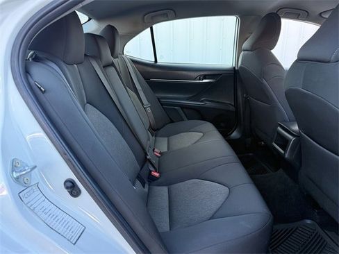Used 2024 Toyota Camry LE image 29